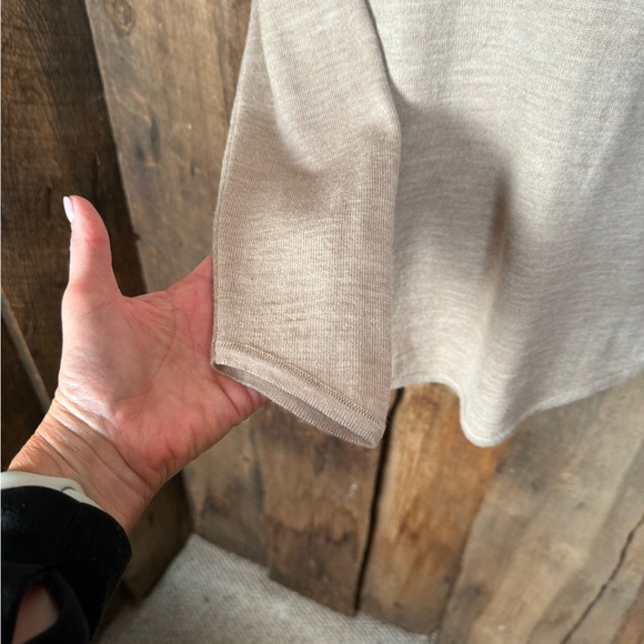 Belle Toujours Tan Wool Sweater from France with Fur Collar - size 1 X-Small - Picture 5 of 12